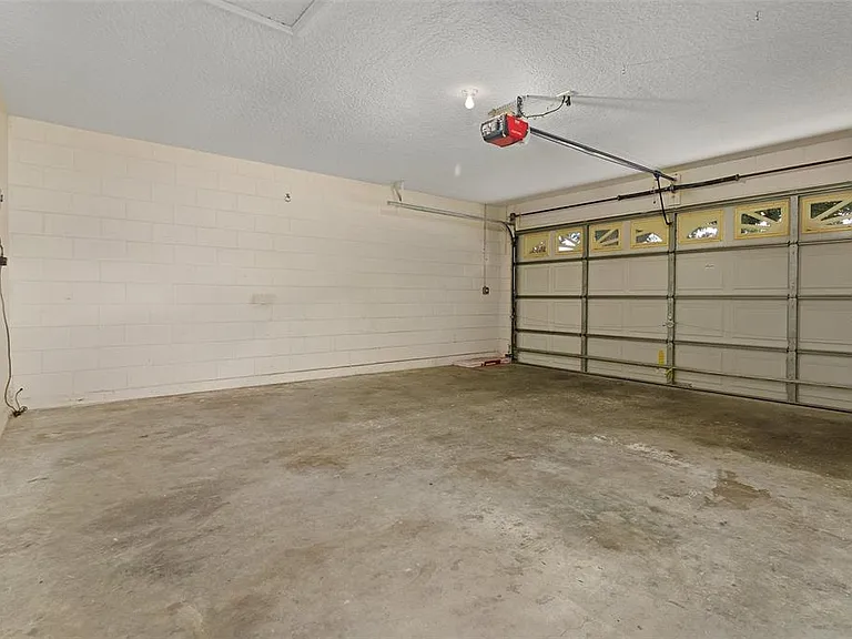 2936 Twin Oaks Dr — Photo 19