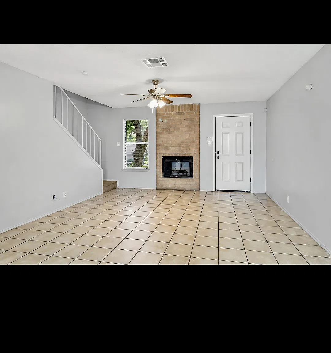 3 bed, 1248 sqft, $1,400 — Photo 2