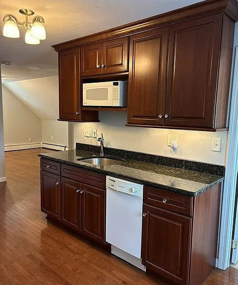 66 Samoset St #2 — Photo 6