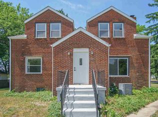 1025 Oak St, Mishawaka, IN 46545