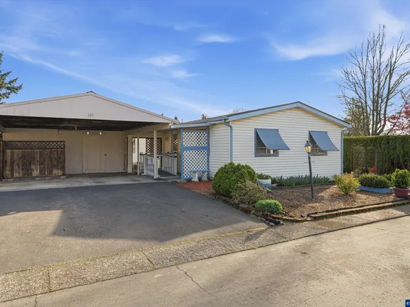 450 SE Lacreole Dr Unit 128, Dallas, OR 97338