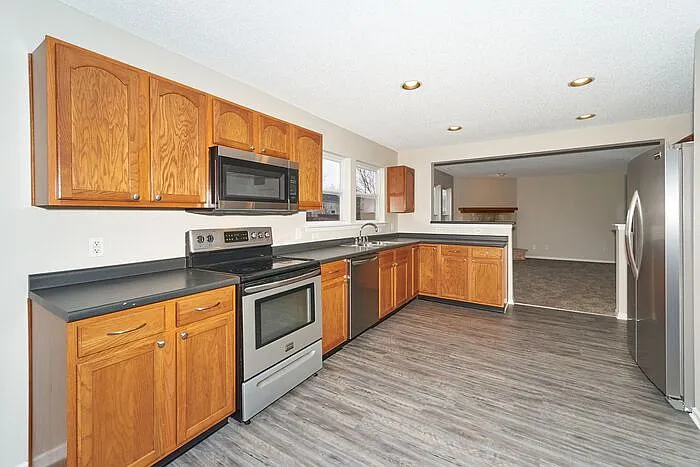 10393 Windward Dr — Photo 8