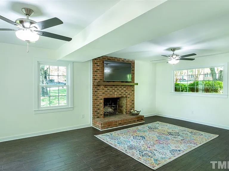 8205 Kestrel Dr — Photo 17