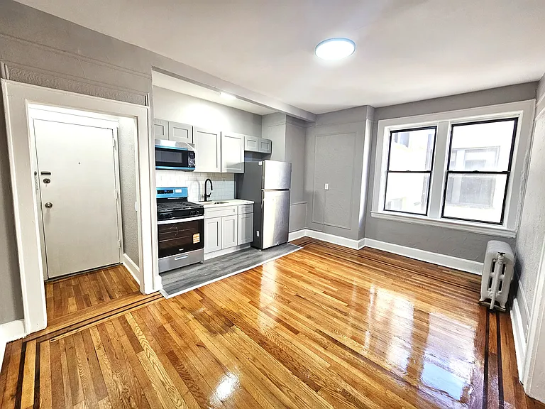 333 Elmora Ave #12 — Photo 8