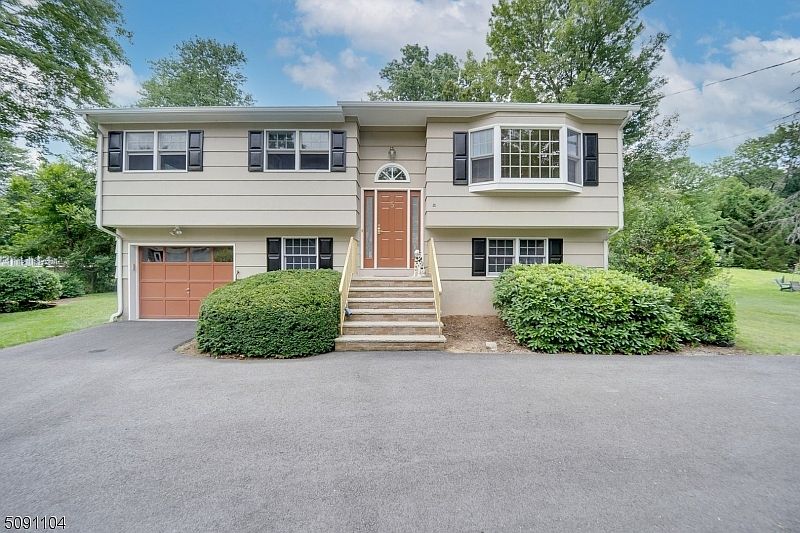 5 Grandway Ter, Stockholm, NJ 07460 Zillow