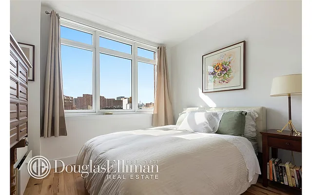 Rented by Douglas Elliman | media 3