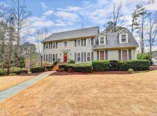 186 Lakeside Dr NW, Kennesaw, GA 30144