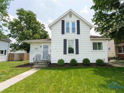 327 S Jackson St, Bluffton, OH, 45817
