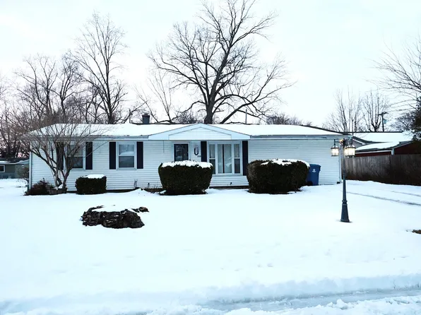 220 Bruce Ct, Centralia, IL 62801