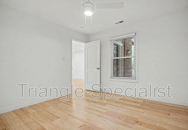 3555 Mill Run — Photo 10