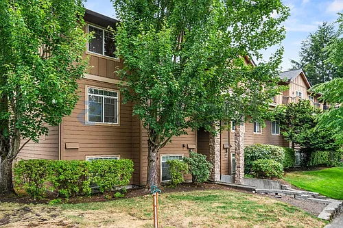 18930 Bothell Everett Hwy #E201 Photo 1