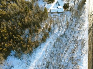 1643 Ridge Rd E, Oro Medonte, ON L0L1T0