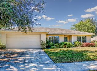 4710 Abaco Dr, Tavares, FL 32778