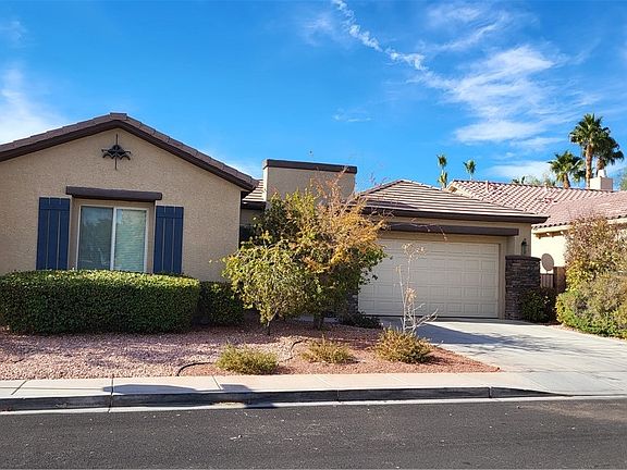 3rd image of 10701 La Crescenta Ct
