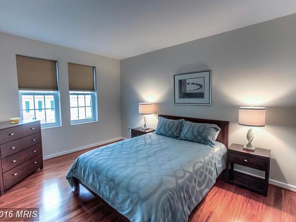 Bedroom (Master)