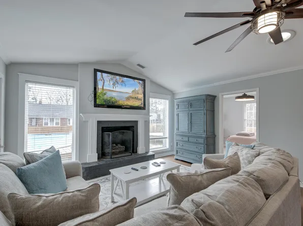 803 Eastern White Pines Rd, Ladson, SC 29456