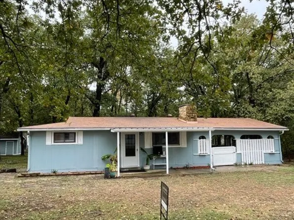 732 Oak Leaf Trl, East Tawakoni, TX 75472