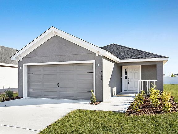 3 bedroom new construction home in Zephyrhills, with no backyard neighbors