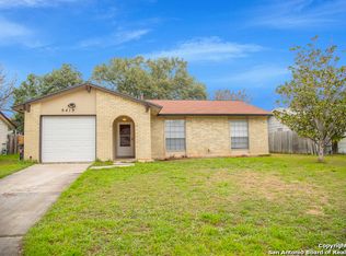 9419 Cliff Way St, San Antonio, TX 78250