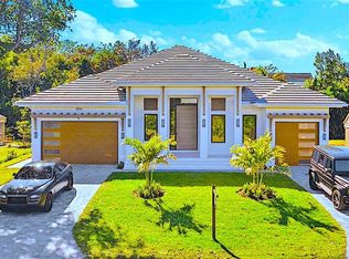 1364 Cypress Woods Dr, Naples, FL 34103