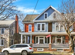 112 S Broad St, Lititz, PA 17543