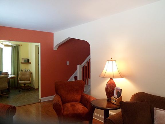 5th image of 8112 Laramie Ave