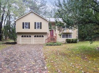 15 Cedar Creek Ct, Acworth, GA 30101