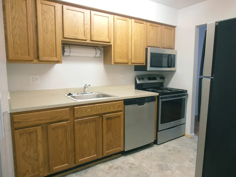 614 E Lincoln Ave #212 — Photo 4