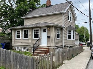 2582 E 121st St, Cleveland, OH 44120