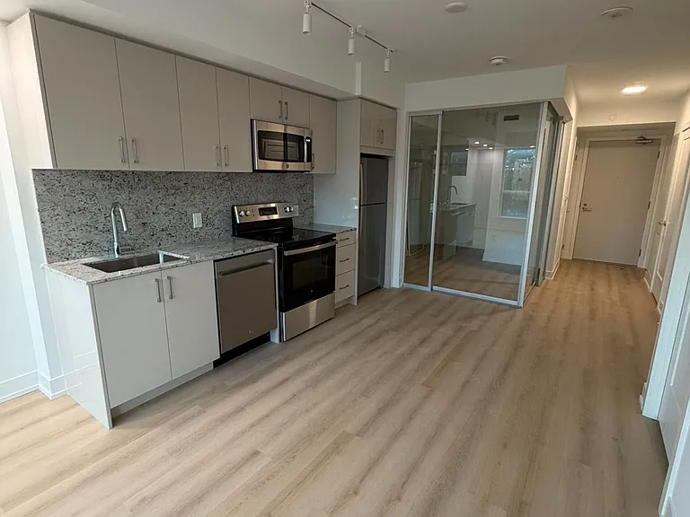 4000 Eglinton Ave W #223 — Photo 3