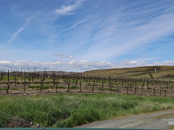 2nd image of 73809 Rattlesnake Rd