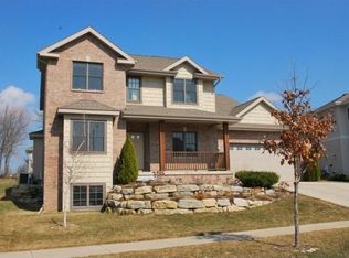 5644 Silver Oak Dr, Fitchburg, WI 53711