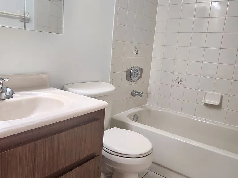 1623 SW Santa Barbara Pl — Photo 13
