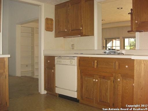 5th image of 2115 N West lane #D