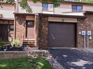 9 Chelsea Cir, Flemington, NJ 08822