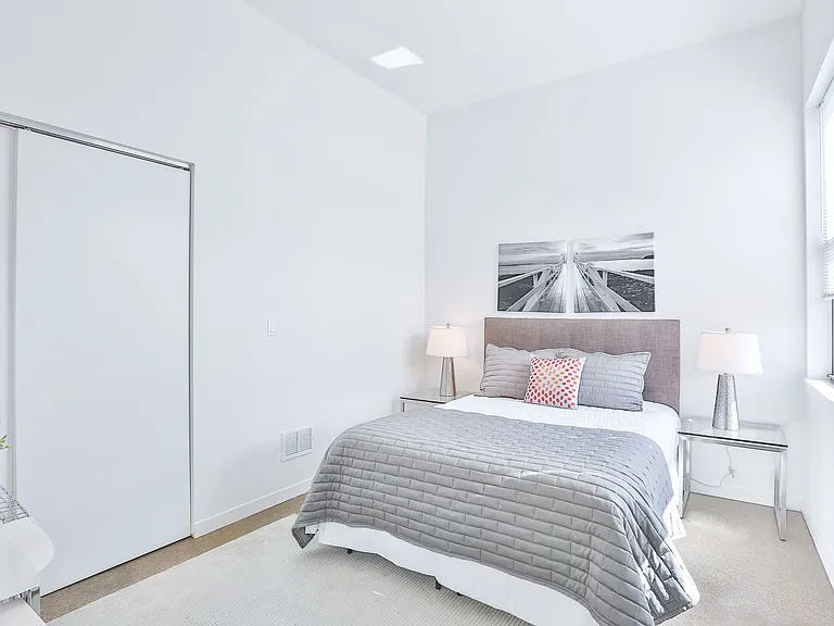 East Village Lofts- 1062 N. Ashland Ave — Photo 8