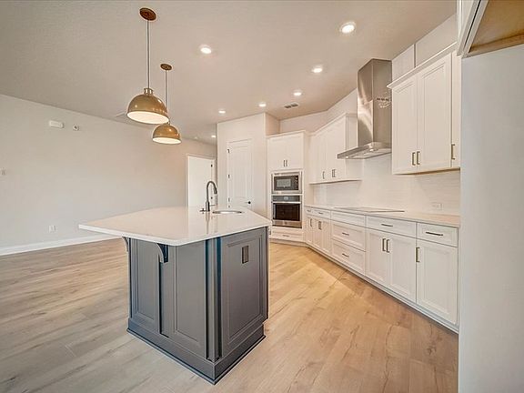 The Whimsical - Kitchen