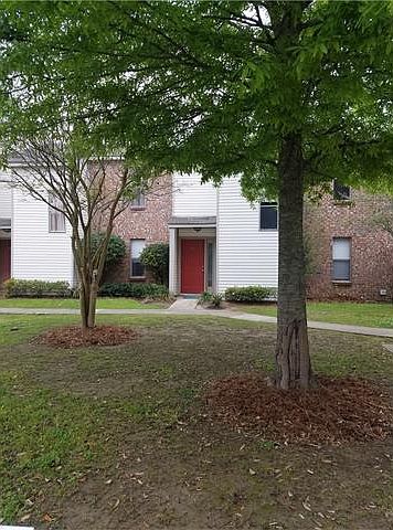 1st image of 307 Parkview Blvd