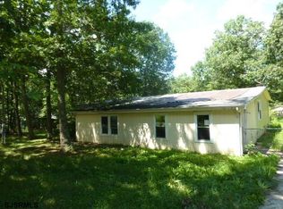 435 Robin Rd, Millville, NJ 08332