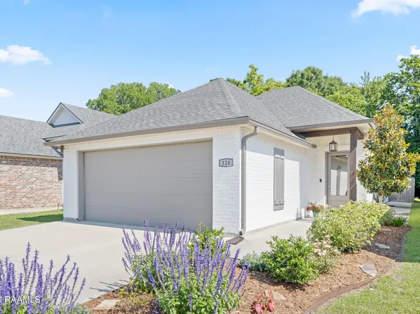 124 Twin Meadow Ln, Lafayette, LA 70508