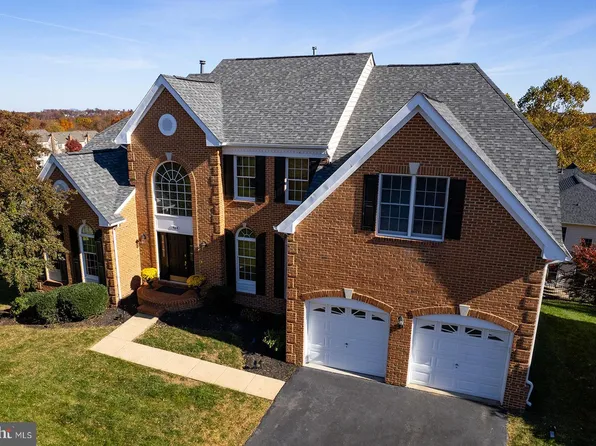 19674 Pelican Hill Ct, Ashburn, VA 20147