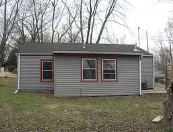 4th image of 2725 N 65th Ter
