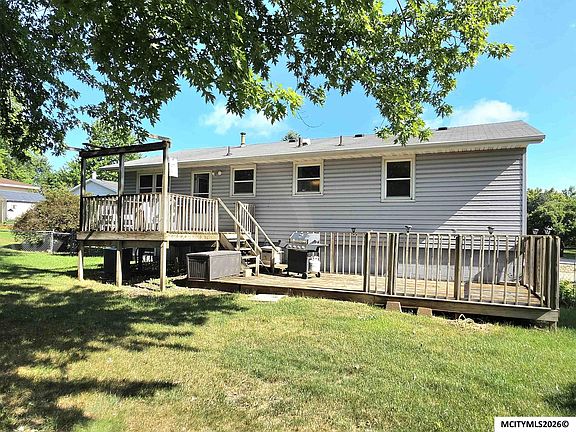 2nd image of 3 Mississippi Cir