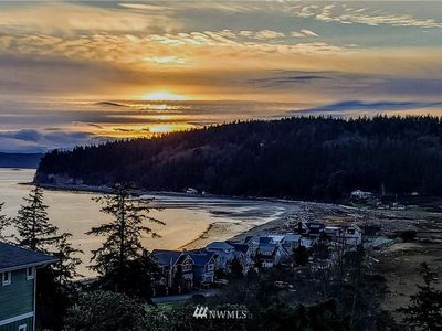 16 Bay Vista Ln, Camano Island, WA, 98282