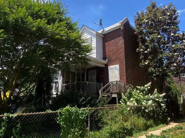 336 W 15th St, Chester, PA 19013