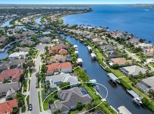 556 Fore Dr, Bradenton, FL 34208