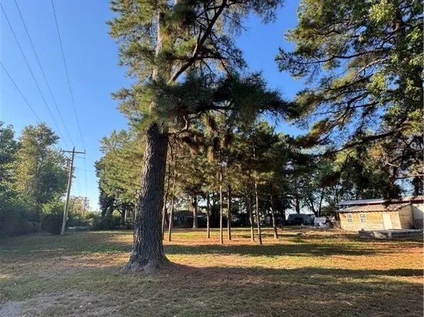 23957 197th St, Spiro, OK 74959