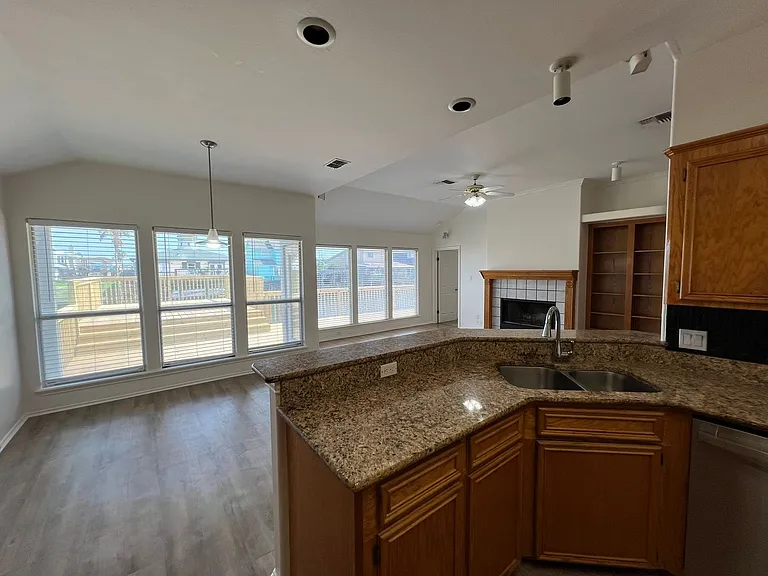 15310 Tortuga Ct — Photo 29