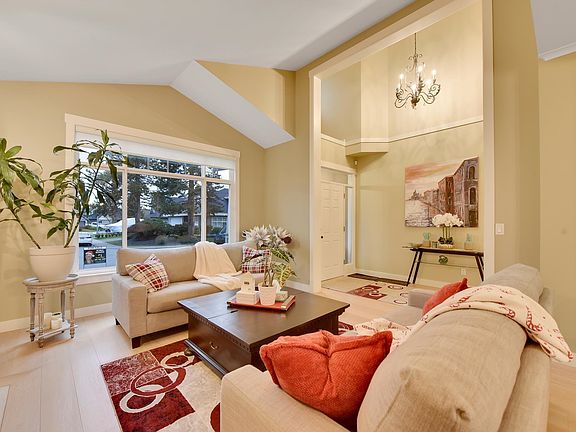 4th image of 5268 Glen Abbey Pl