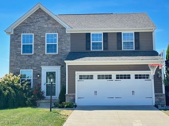 9358 Nash Ln, North Ridgeville, OH 44039